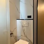 Hotel The Hyve Budget