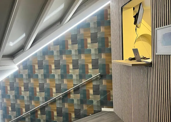 Hotel The Hyve Budget