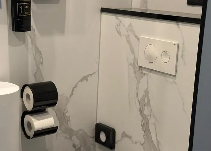 Hotel The Hyve Budget